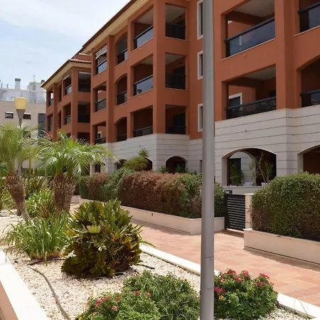 Ap1115 Jardines De Las Marinas *
